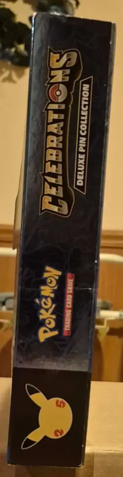 Pokemon TCG Celebrations 25th Anniversary Zacian LV. X Deluxe Pin Collection Box - Image 4