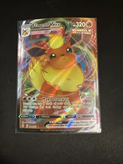 Pokemon TCG Flareon Vmax SWSH07: Evolving Skies 018/203 Ultra Rare - Image 1
