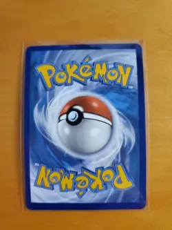 Pikachu VMAX 044/185 Sword & Shield Vivid Voltage Ultra Rare Holo Pokemon TCG - Image 2