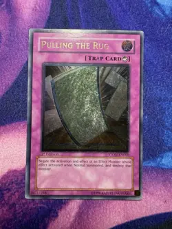 Pulling the Rug - STON-EN060 - Very Lightly Played VLP - Ultimate - 1st - L1 - Image 1