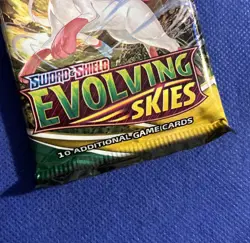 Pokemon TCG Sword & Shield Evolving Skies Booster Pack 820650808777 - Image 5