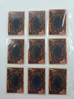 Yu-gi-oh 1st Edition Card Lot w/ Blue-Eyes White Dragon & Binder of Non-1st - Image 4