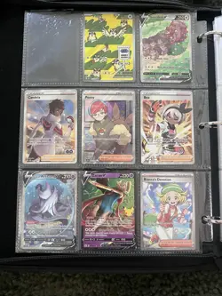 Pokemon TCG Trading Cards+ Binder - Image 2