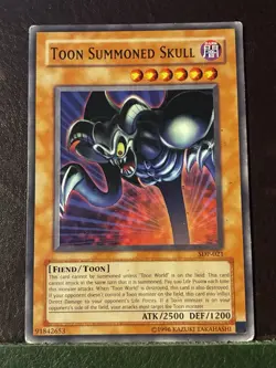 Yugioh Toon Summoned Skull SDP-021 Unlimited Vintage - Image 1