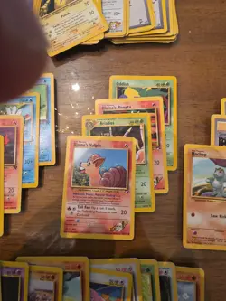 Lot Of 100 Vintage Pokemon Cards Lp To Hp - Image 3