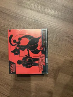 Pokemon Center Elite Trainer Box DESTINED RIVALS ETB - Image 1