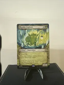 Mutable Explorer (Showcase) Lorwyn Eclipsed Regular - Image 1