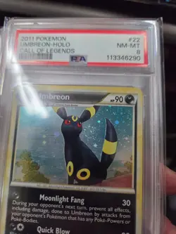2011 POKEMON CALL OF LEGENDS UMBREON #22 HOLO PSA 8 NM #113346290 (SWIRL) - Image 3