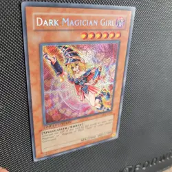 Yugioh! LP Dark Magician Girl - CT2-EN004 - Secret Rare - Limited Edition Lightl - Image 5