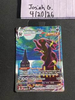 Pokemon TCG Umbreon VMAX Holo Secret Rare Card Evolving Skies 215/203 HP/DMG - Image 1