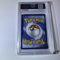 Pokemon Mew VMAX 268/264 Fusion Strike Secret Rare Holo PSA 10 2021 - Image 2