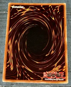 Konami Dark Magician Ultra Rare Starter Deck Yugioh SDY-006 Unlimited - Image 2