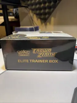 Pokemon Crown Zenith Elite Trainer Box Lucario - Image 5
