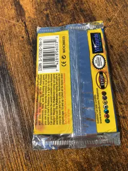 Sealed 1999 Pokemon Base Set Unlimited Booster Pack: Charizard - Image 2