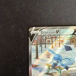 Pokemon TCG Glaceon V 175/203 Evolving Skies Alt Art 2021 - Image 3