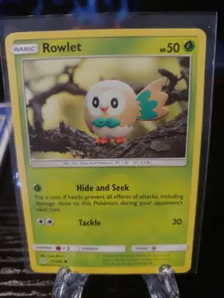 Pokemon TCG Rowlet Sun & Moon - Cosmic Eclipse 17/236 Regular Common - Image 1