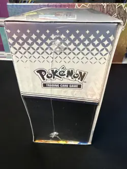 Prismatic Evolutions Elite Trainer Box ETB New/Factory Sealed ✅ Pokemon TCG - Image 4