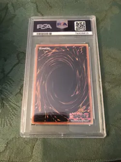 PSA 9 Dark Magician MAGO-EN002 1st Edition Maximum Gold Yugioh MINT - Image 2