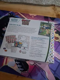 Pokemon TCG Scarlet & Violet 151 Elite Trainer Box 820650853159 - Image 3