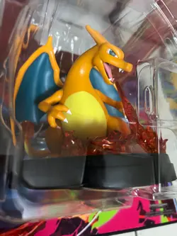 Pokemon TCG Charizard ex Super Premium Collection Display Figure ONLY (No Cards) - Image 3