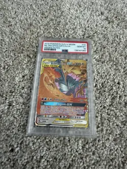 2019 Pokemon Sun & Moon Hidden Fates #44 Mltrs/Zpds/Artcn.Gx Hidden Fates PSA 10 - Image 1