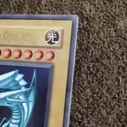Yu-Gi-Oh! Blue-Eyes White Dragon BIK-S001 1st Edition Spanish ATK/3000 DEF/2500 - Image 3