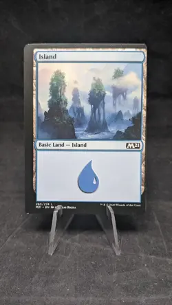 Island (265) - MTG Magic the Gathering - M21 Core Set 2021 - Misprint Miscut B - Image 1