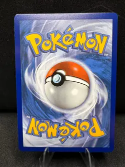 Charizard 025 Rare 185 Vivid Voltage Pokemon 2020 - Image 2