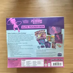 Pokemon TCG Sword & Shield Fusion Strike Elite Trainer Box English 2021 - Image 2