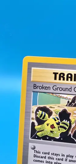 Broken Ground Gym 92/105 Neo Destiny Trainer Rare 1st Edition Pokemon Vintage NM - Image 2