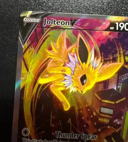 Jolteon v SWSH183 Pokemon TCG Sword & Shield Holo Black Star Promo Card NM - Image 5