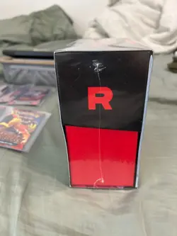 Pokemon Scarlet and Violet Destined Rivals Elite Trainer Box ETB + 6 Packs 👾 - Image 4