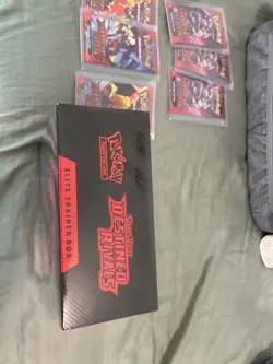 Pokemon Scarlet and Violet Destined Rivals Elite Trainer Box ETB + 6 Packs 👾 - Image 5