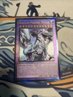 Yugioh Dragon Master Magia Prismatic Ultimate Rare RA04-EN055 Near Mint - Image 1