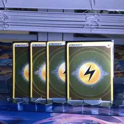 Pokemon Lightning Energy Crown Zenith Reverse Holo NM Playset 4x - Image 1