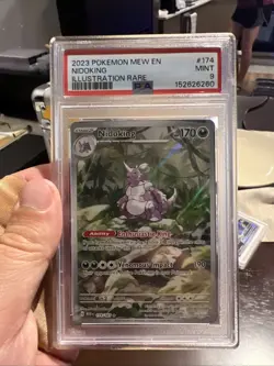 2023 Pokemon Mew en Nidoking Illustration Rare PSA 9 Card 174/165 Mint - Image 1
