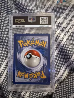 Pokemon Starmie Skyridge NON Holo Rare #30 PSA 8 - Image 2