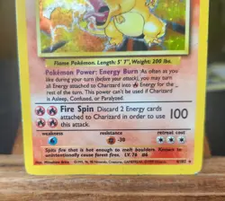 Pokemon TCG Charizard Base Set 4/102 Holo Rare 1999 Wizards 120 HP - Image 3
