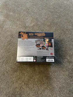 Pokemon Champion's Path Elite Trainer Box Charizard 2020 English - Image 2