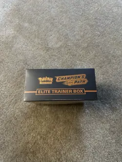 Pokemon Champion's Path Elite Trainer Box Charizard 2020 English - Image 5