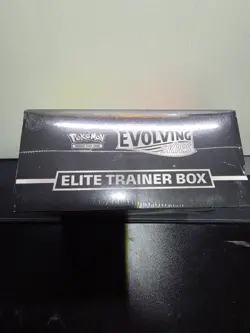 Pokemon TCG Sword & Shield Evolving Skies Elite Trainer Box ETB New/SEALED - Image 5
