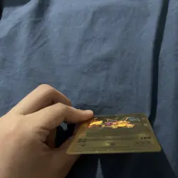 Pokemon TCG Charizard golden card - Image 5