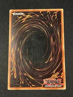 Blue-Eyes White Dragon SDK-001 SDK FOIL SHIFT REGISTRATION ERROR YUGIOH - Image 5