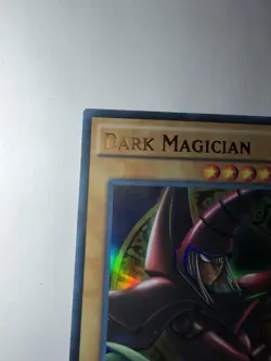 Yu-Gi-Oh! Dark Magician TCG Ultra Rare 1st Edition YGLD-ENB02 - Image 4