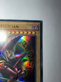 Yu-Gi-Oh! Dark Magician TCG Ultra Rare 1st Edition YGLD-ENB02 - Image 5