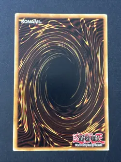 Yugioh Dark Magician of Chaos YGLD-ENC02 Ultra Rare NM - Image 2