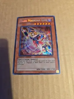 Yu-Gi-Oh! Dark Magician Girl CT2-EN004 Secret Rare Limited Edition Tin Promo MP - Image 1