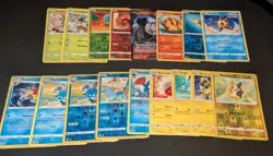 Pokemon Fusion Strike - Lot Of 32 Cards - Reverse Holos - Chandelure V - Image 1