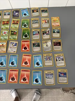 Pokemon TCG 1999 Vintage Lot Of 89 Cards Non-holo HP 89 Cards WOTC! Heavy Played - Image 4