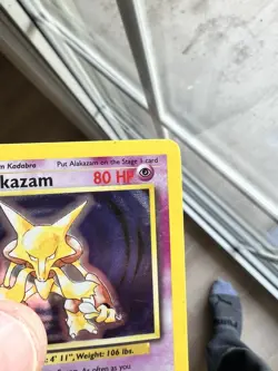 Pokemon TCG Alakazam Base Set Holo Card 1/102 Unlimited Rare - Image 3